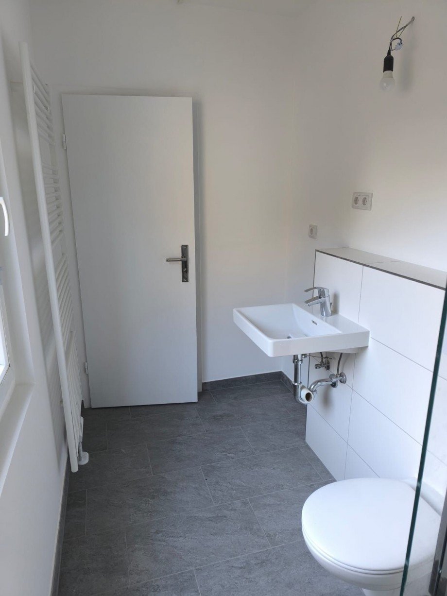 Badezimmer unten Erdgeschosswohnung Heidesee OT Dolgenbrodt