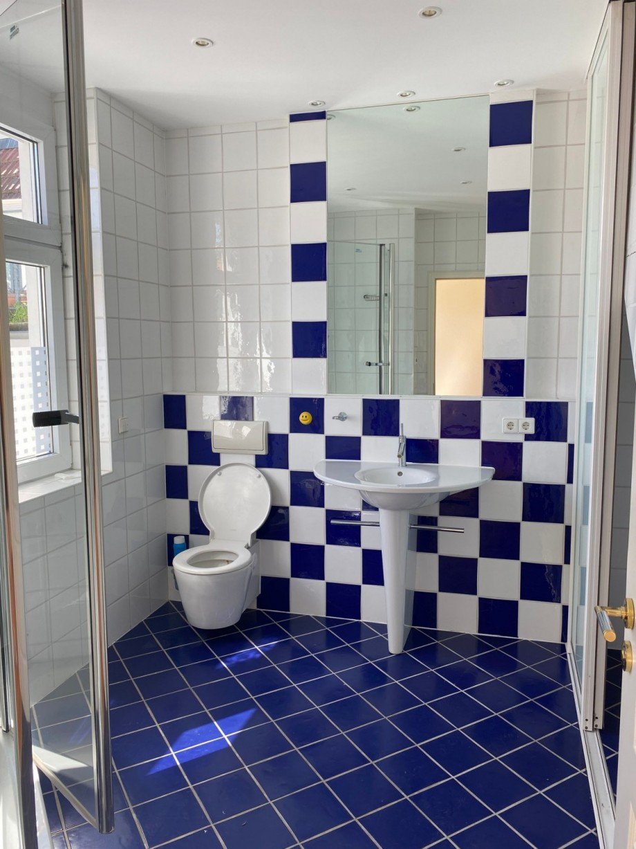 2. Duschbad Dachgeschosswohnung Berlin