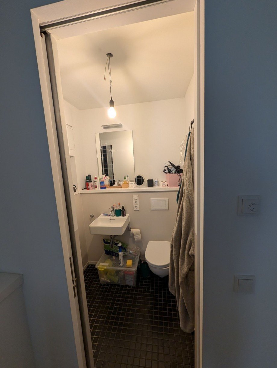 Blick ins Badezimmer Erdgeschosswohnung M�nchen